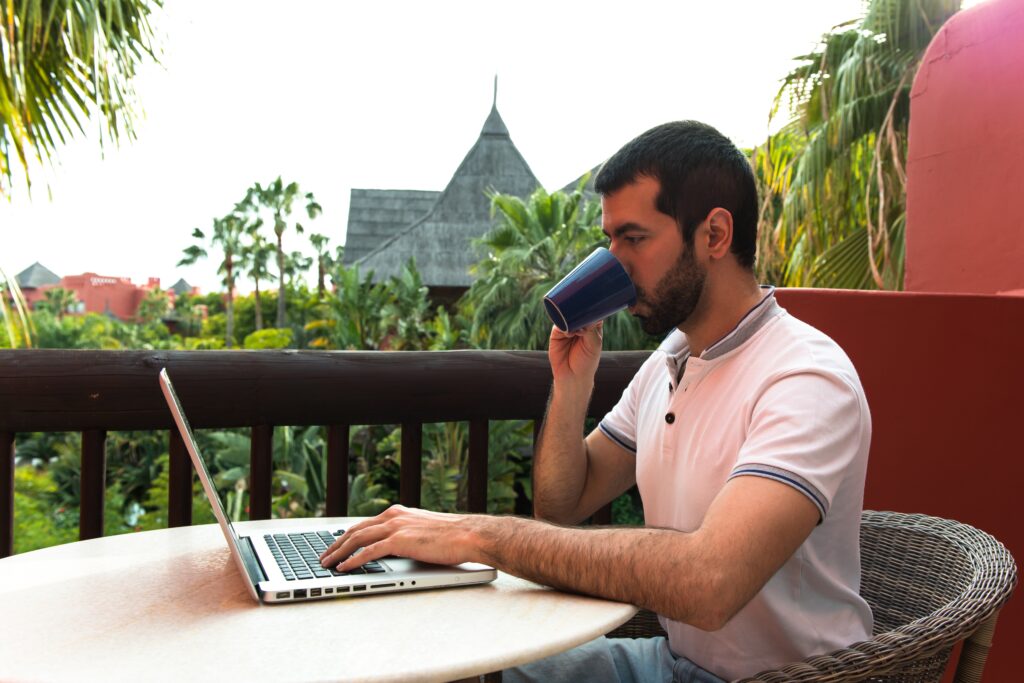 Digital Nomad Life in India: A Solo Traveler’s Perspective